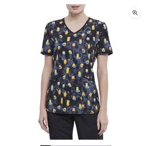 Plus size Minions Rise of the Gru scrub top
Size 3X